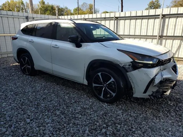 5TDLZRBH1MS092751 2021 2021 Toyota Highlander- Xse 4