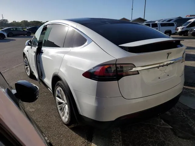 5YJXCBE24LF214006 2020 2020 Tesla MODEL X 2