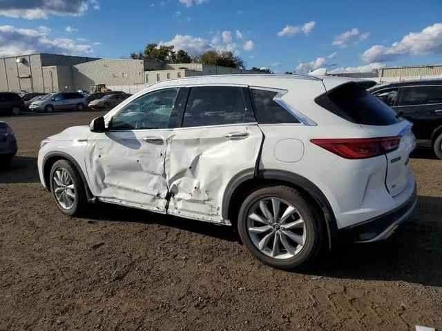 3PCAJ5M35KF139063 2019 2019 Infiniti QX50- Essential 2