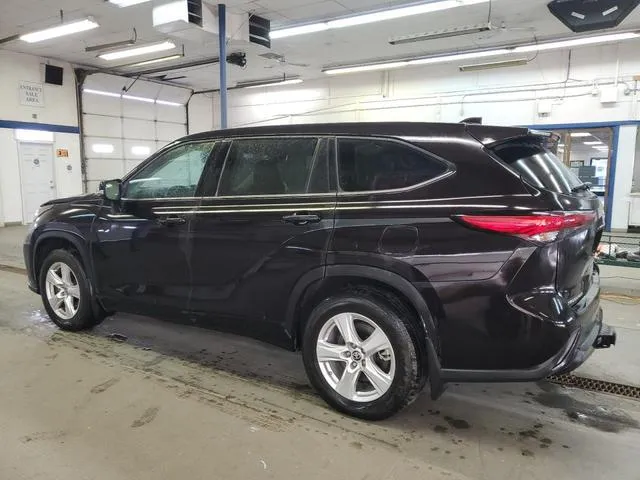 5TDBZRBH9MS160810 2021 2021 Toyota Highlander- L 2