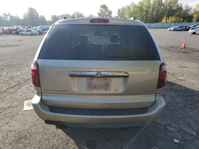 2C4GP54L25R280089 2005 2005 Chrysler Town and Country- Touring 6