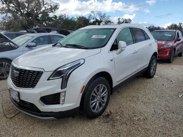 1GYKNCRS1NZ175354 2022 2022 Cadillac XT5- Premium Luxury 1