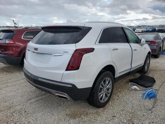 1GYKNCRS1NZ175354 2022 2022 Cadillac XT5- Premium Luxury 3