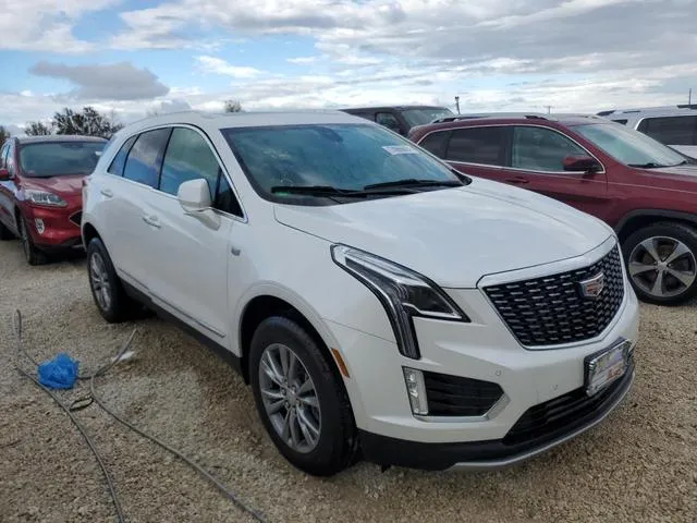 1GYKNCRS1NZ175354 2022 2022 Cadillac XT5- Premium Luxury 4