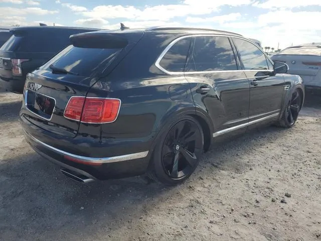 SJAAC2ZV9JC018049 2018 2018 Bentley Bentayga 3