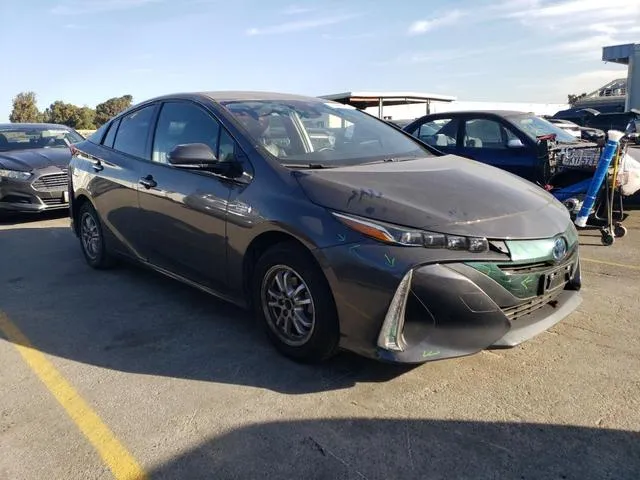 JTDKARFP9K3118340 2019 2019 Toyota Prius 4