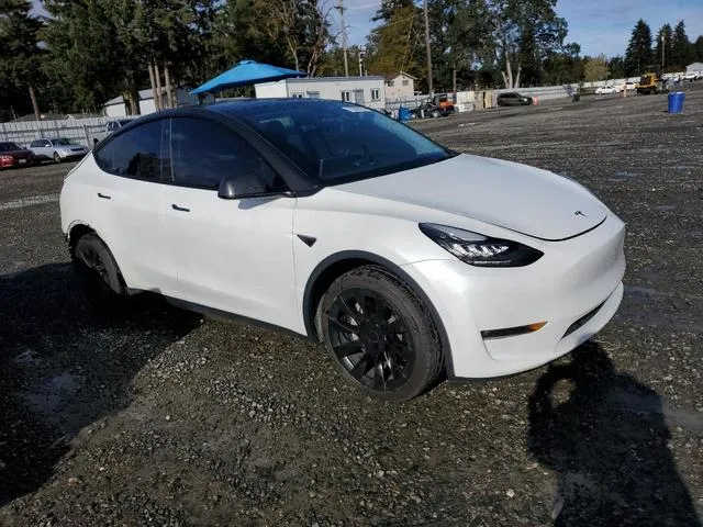 7SAYGDEE0NF341498 2022 2022 Tesla MODEL Y 4