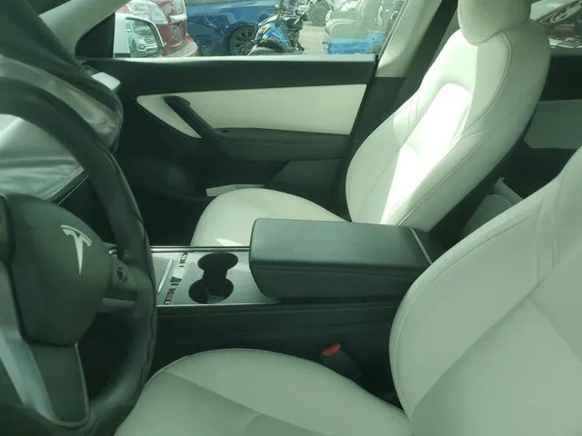 5YJYGDEE3MF144207 2021 2021 Tesla MODEL Y 7