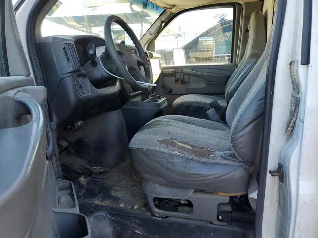 1GBJG31U941144444 2004 2004 Chevrolet Express 7