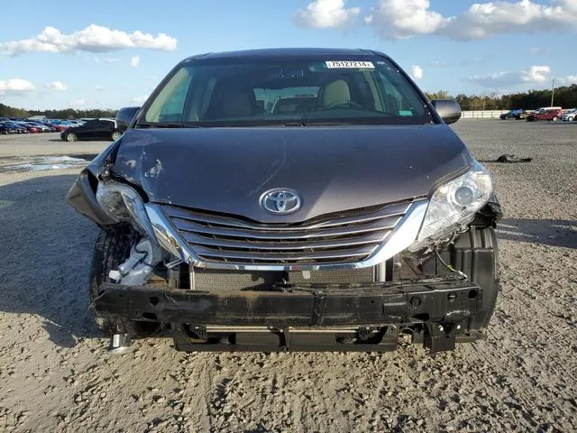 5TDYZ3DC7HS841269 2017 2017 Toyota Sienna- Xle 5