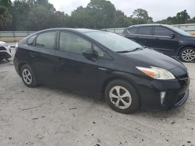 JTDKN3DUXE0357587 2014 2014 Toyota Prius 4