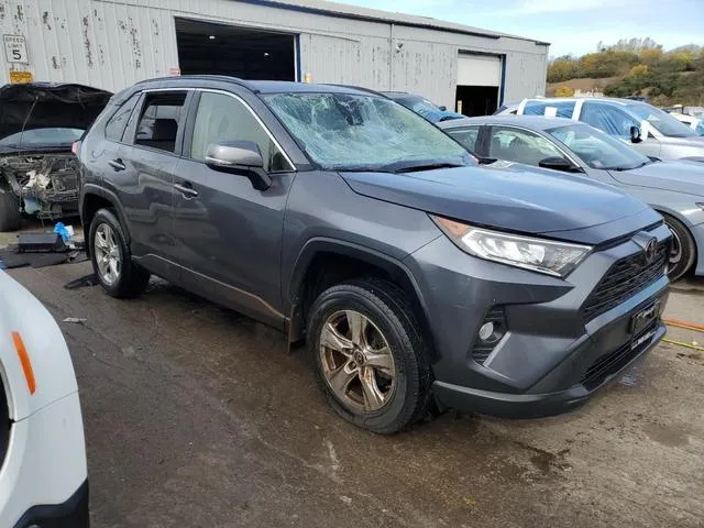 JTMP1RFV7KD018378 2019 2019 Toyota RAV4- Xle 4