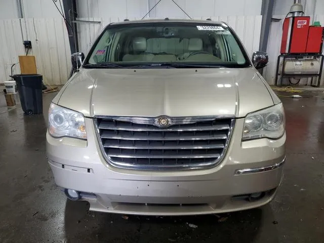 2A8HR64X38R149368 2008 2008 Chrysler Town and Country- Limited 5