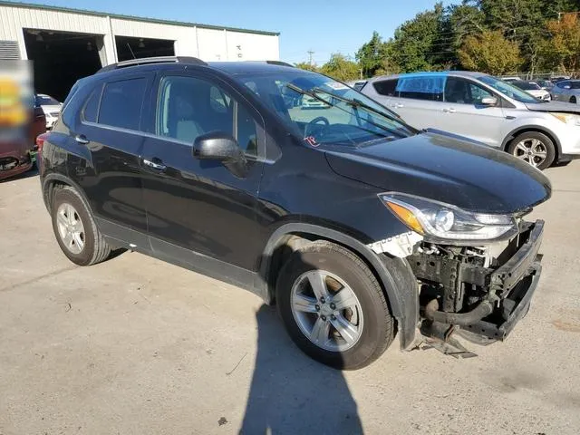 KL7CJLSB2LB025885 2020 2020 Chevrolet Trax- 1LT 4