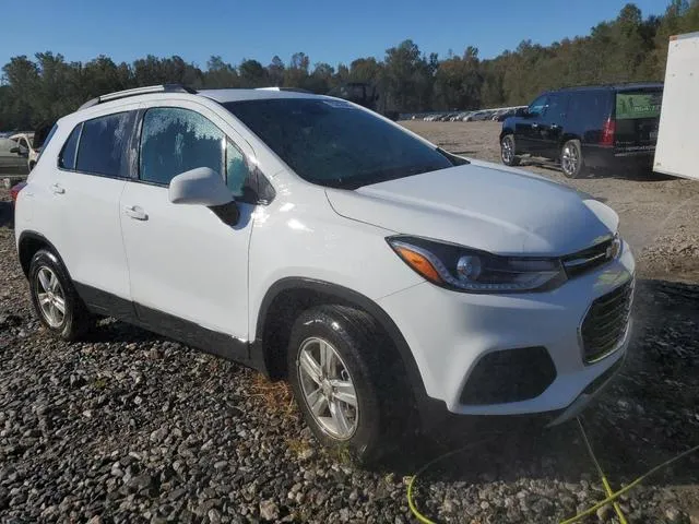 KL7CJPSM1NB562534 2022 2022 Chevrolet Trax- 1LT 4