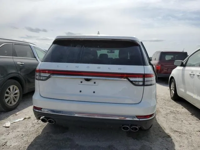 5LM5J7WC9LGL36778 2020 2020 Lincoln Aviator- Reserve 6