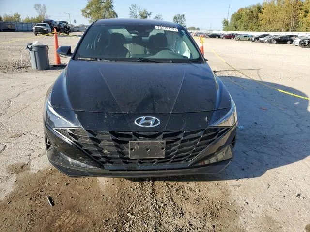 KMHLM4AG4MU074505 2021 2021 Hyundai Elantra- Sel 5