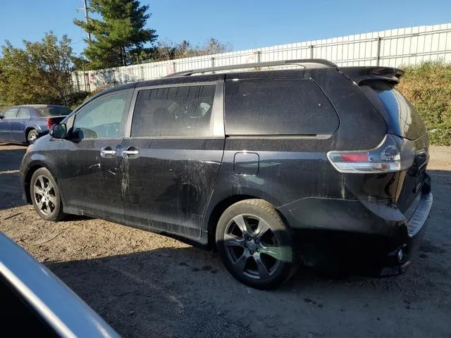 5TDXZ3DC7HS777973 2017 2017 Toyota Sienna- SE 2