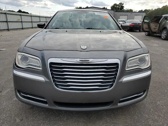 2C3CCAAG5CH216811 2012 2012 Chrysler 300 5