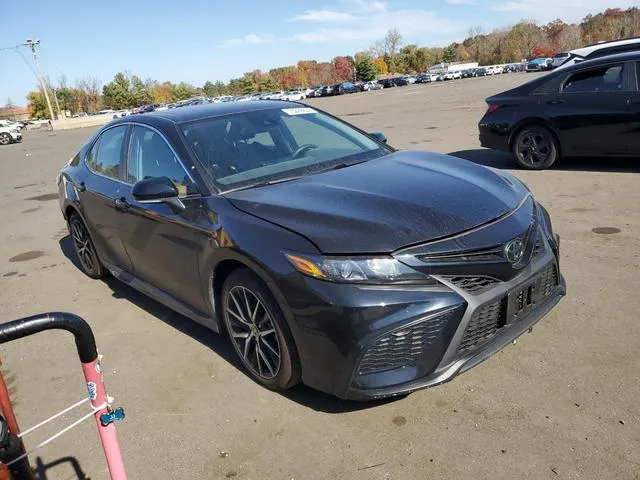 4T1G11BK5NU058486 2022 2022 Toyota Camry- SE 4