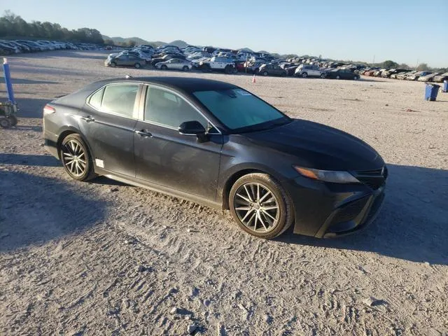 4T1G11AK8MU572820 2021 2021 Toyota Camry- SE 4