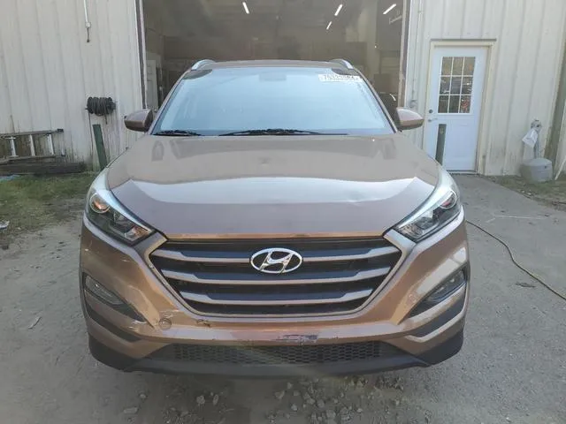 KM8J3CA42GU187819 2016 2016 Hyundai Tucson- Limited 5