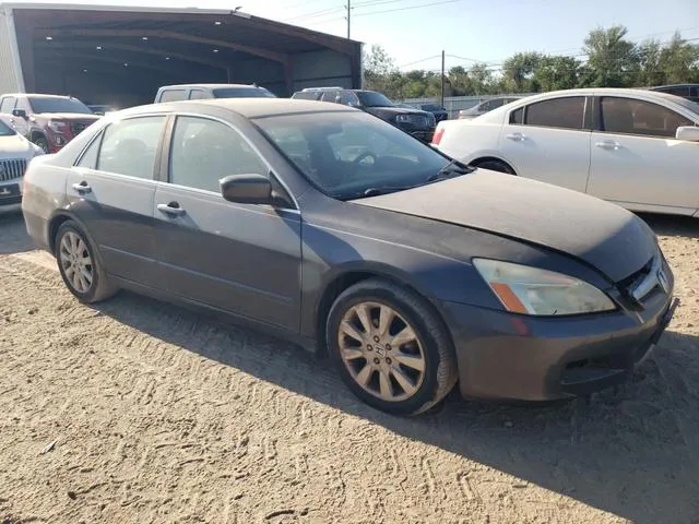 1HGCM665X7A097530 2007 2007 Honda Accord- EX 4