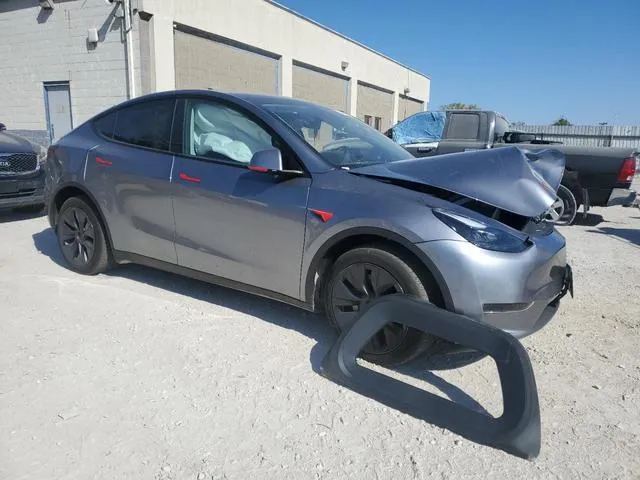 7SAYGDEE7RA300403 2024 2024 Tesla MODEL Y 4