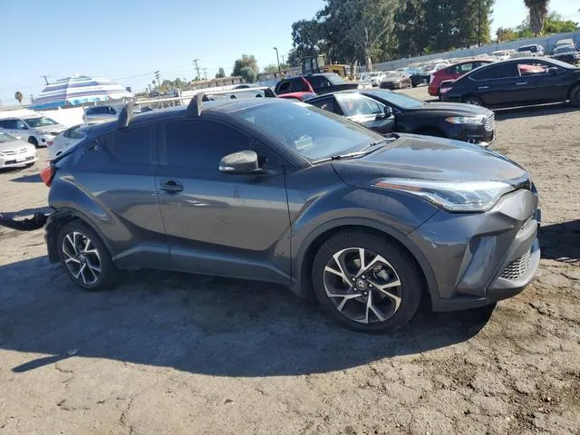 NMTKHMBX9MR134395 2021 2021 Toyota C-HR- Xle 4