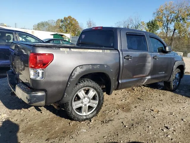 5TFDM5F11BX019427 2011 2011 Toyota Tundra- Crewmax Sr5 3