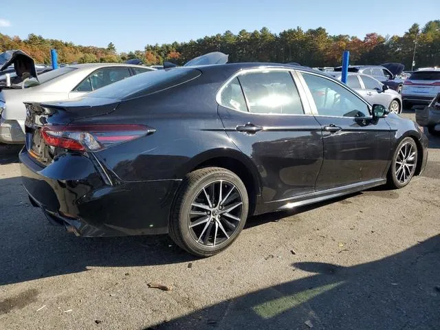 4T1G11AK7NU664857 2022 2022 Toyota Camry- SE 3