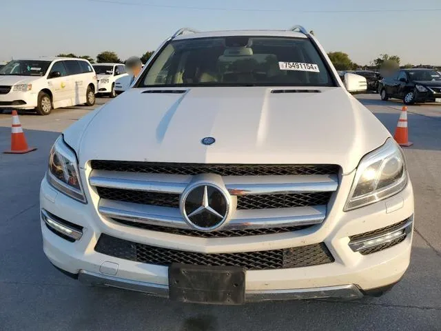 4JGDF6EE7FA609897 2015 2015 Mercedes-Benz GL-Class- 450 4Matic 5