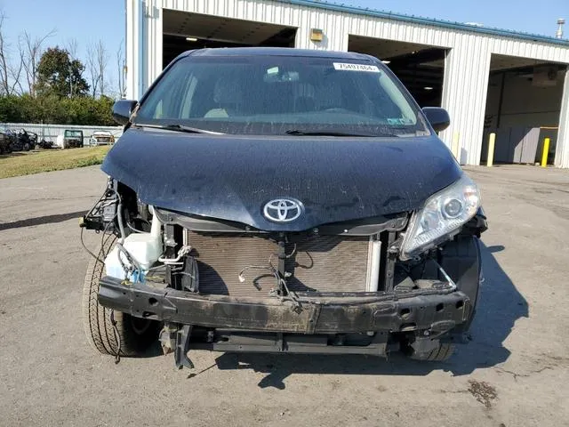 5TDYK3DC4GS703949 2016 2016 Toyota Sienna- Xle 5