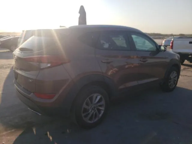 KM8J33A24GU243063 2016 2016 Hyundai Tucson- Limited 3