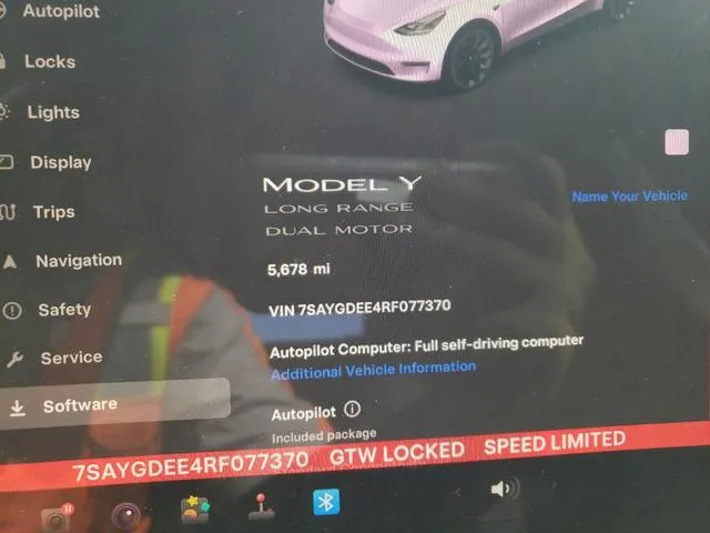 7SAYGDEE4RF077370 2024 2024 Tesla MODEL Y 9