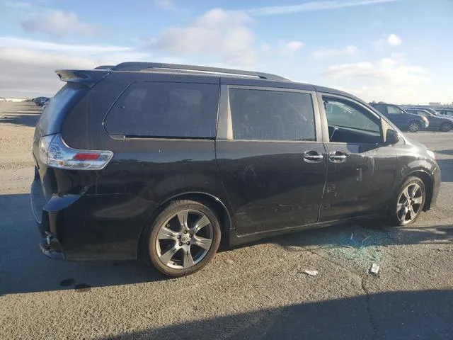 5TDXZ3DC3HS879335 2017 2017 Toyota Sienna- SE 3