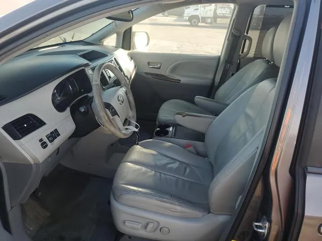 5TDYK3DC3DS331032 2013 2013 Toyota Sienna- Xle 7