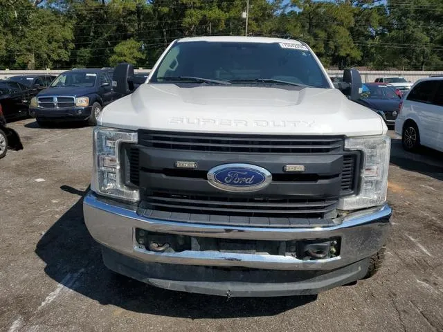 1FT7W2BT4KEC74176 2019 2019 Ford F-250- Super Duty 5