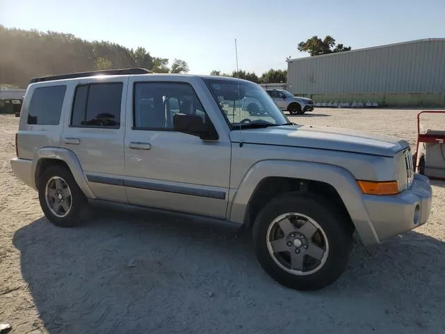 1J8HH48K98C245178 2008 2008 Jeep Commander- Sport 4