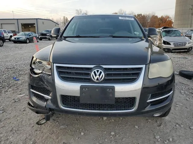 WVGBE77L88D067710 2008 2008 Volkswagen Touareg- V6 5