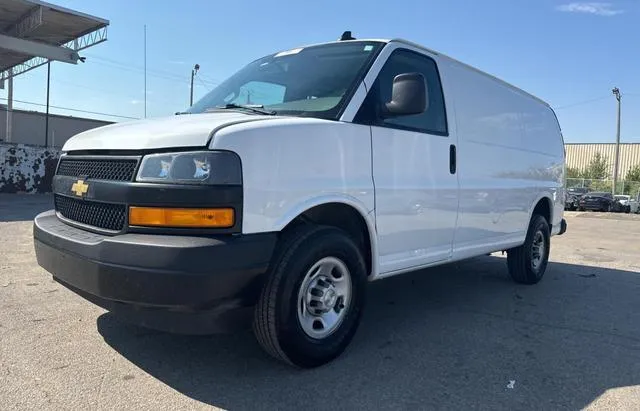 1GCWGAFP0N1259301 2022 2022 Chevrolet Express 2