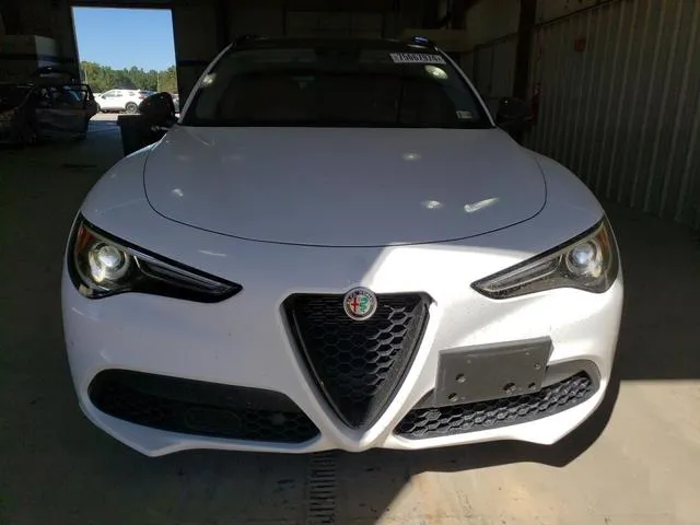 ZASPAKBN1M7D20092 2021 2021 Alfa Romeo Stelvio- TI 5