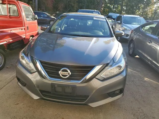 1N4AL3AP5JC195771 2018 2018 Nissan Altima- 2-5 5