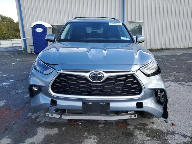 5TDKDRBH0PS035844 2023 2023 Toyota Highlander- L 5