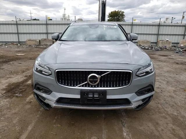 YV4062NY9R1190412 2024 2024 Volvo V90- Plus 5