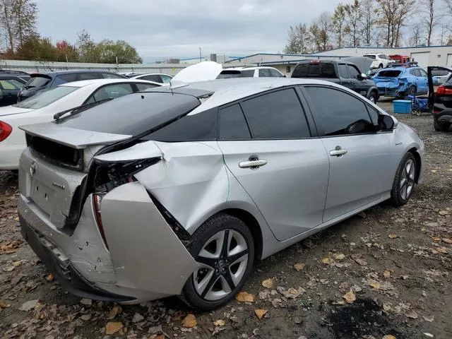 JTDKARFU0J3546768 2018 2018 Toyota Prius 3