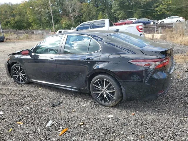 4T1S11BK7NU070469 2022 2022 Toyota Camry- SE 2