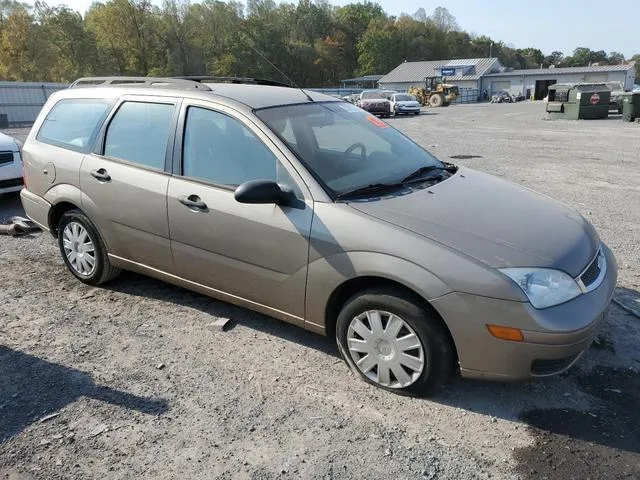 1FAHP36N45W135396 2005 2005 Ford Focus- Zxw 4