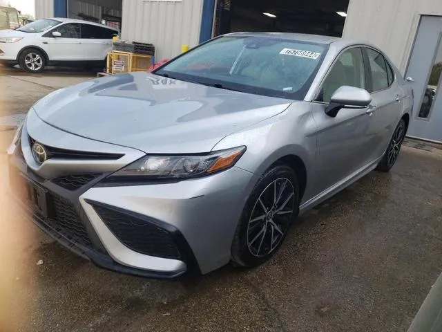 4T1G11AK2NU067826 2022 2022 Toyota Camry- SE 1