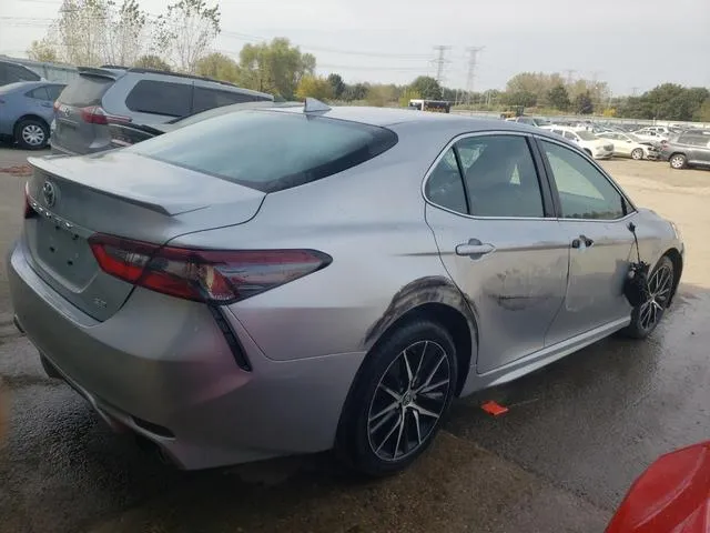 4T1G11AK2NU067826 2022 2022 Toyota Camry- SE 3